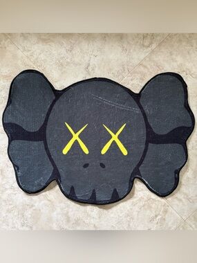 KAWS Companion Skull Tufted Rug 22x32